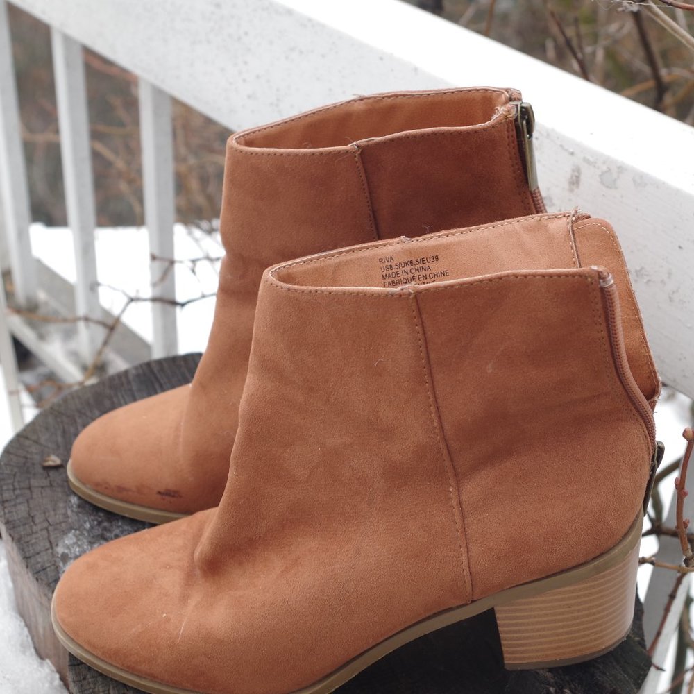 Riva Sued Ankle Women's Boots